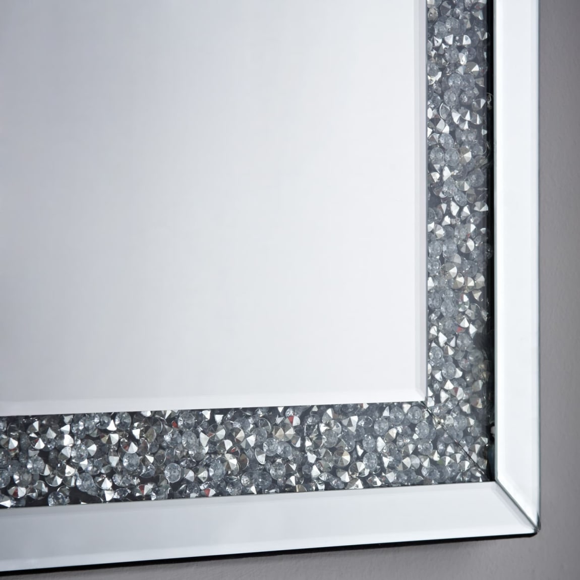 338022-65x90-crushed-jewel-mirror-2