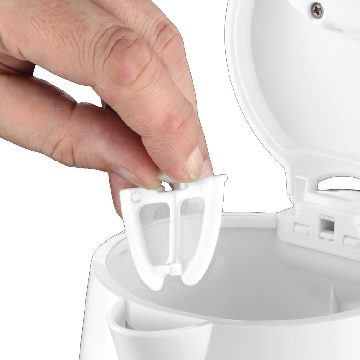 343882-russell-hobbs-travel-kettle-white-2