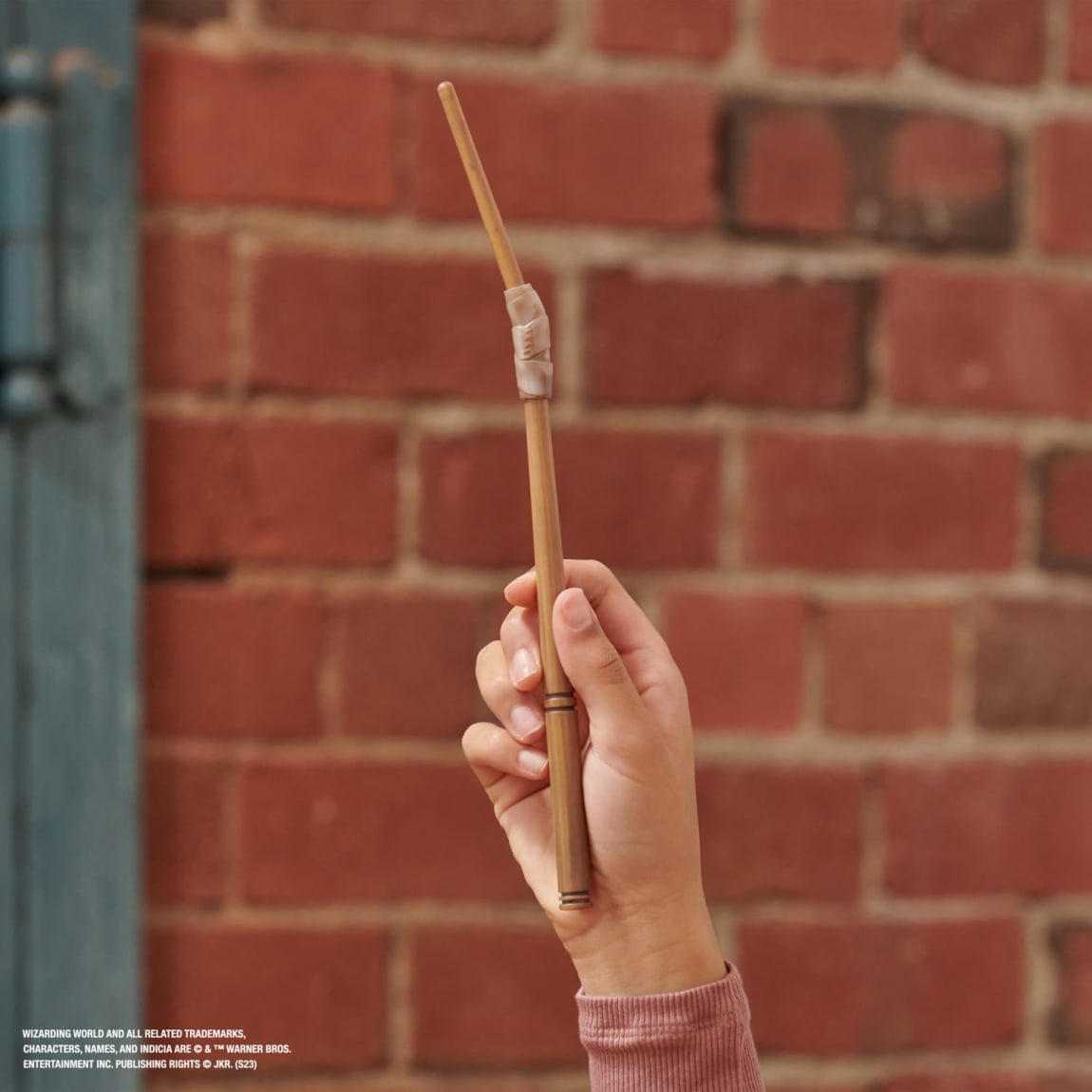 345650-harry-potter-mystery-wand-6
