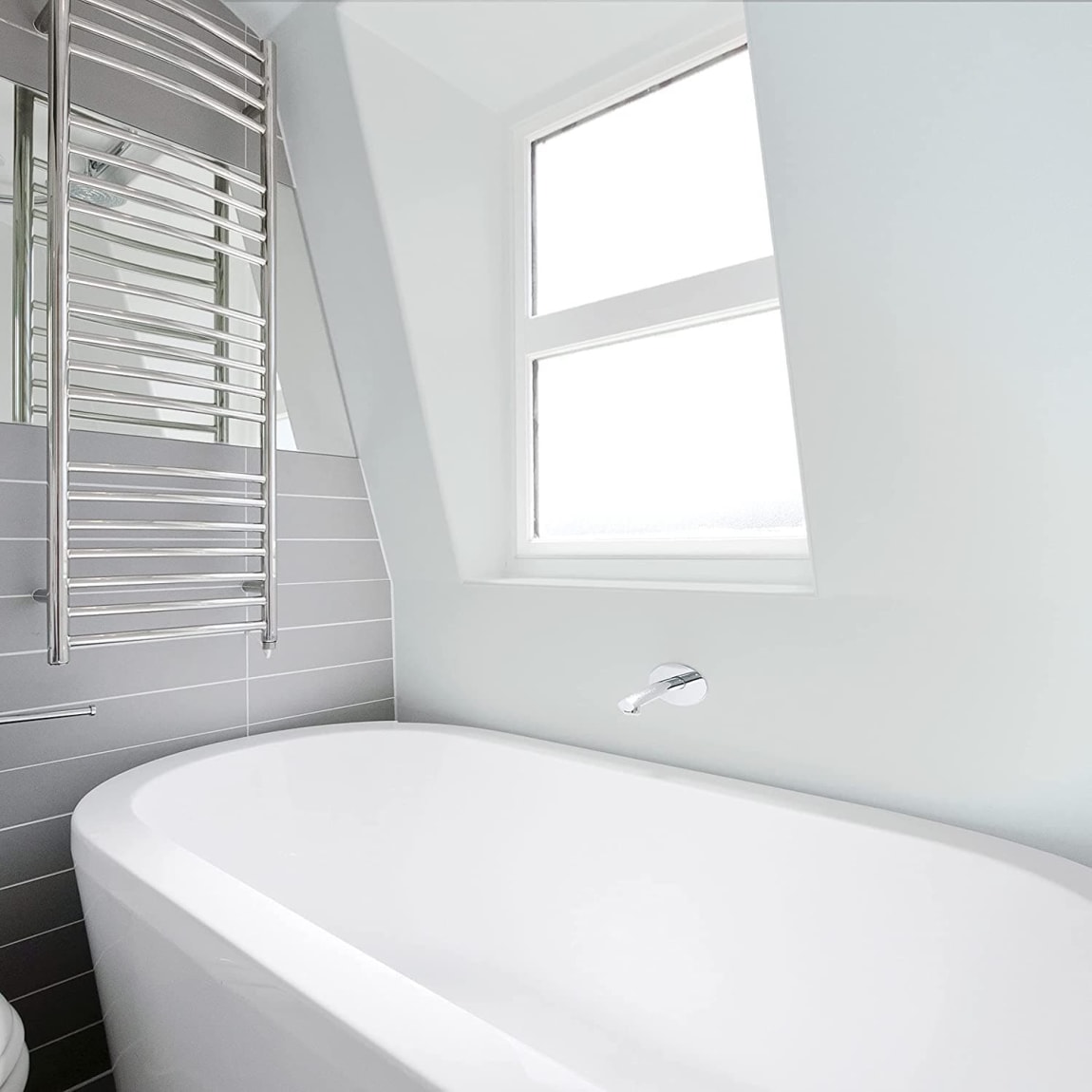 347034-johnstones-paint-bathroom-midsheen--botanical-pearl-2_5l-2