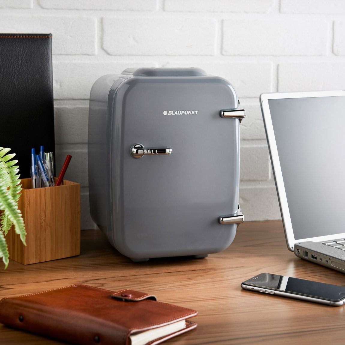 Blaupunkt Make Up Mini Fridge Beauty Electricals B&M