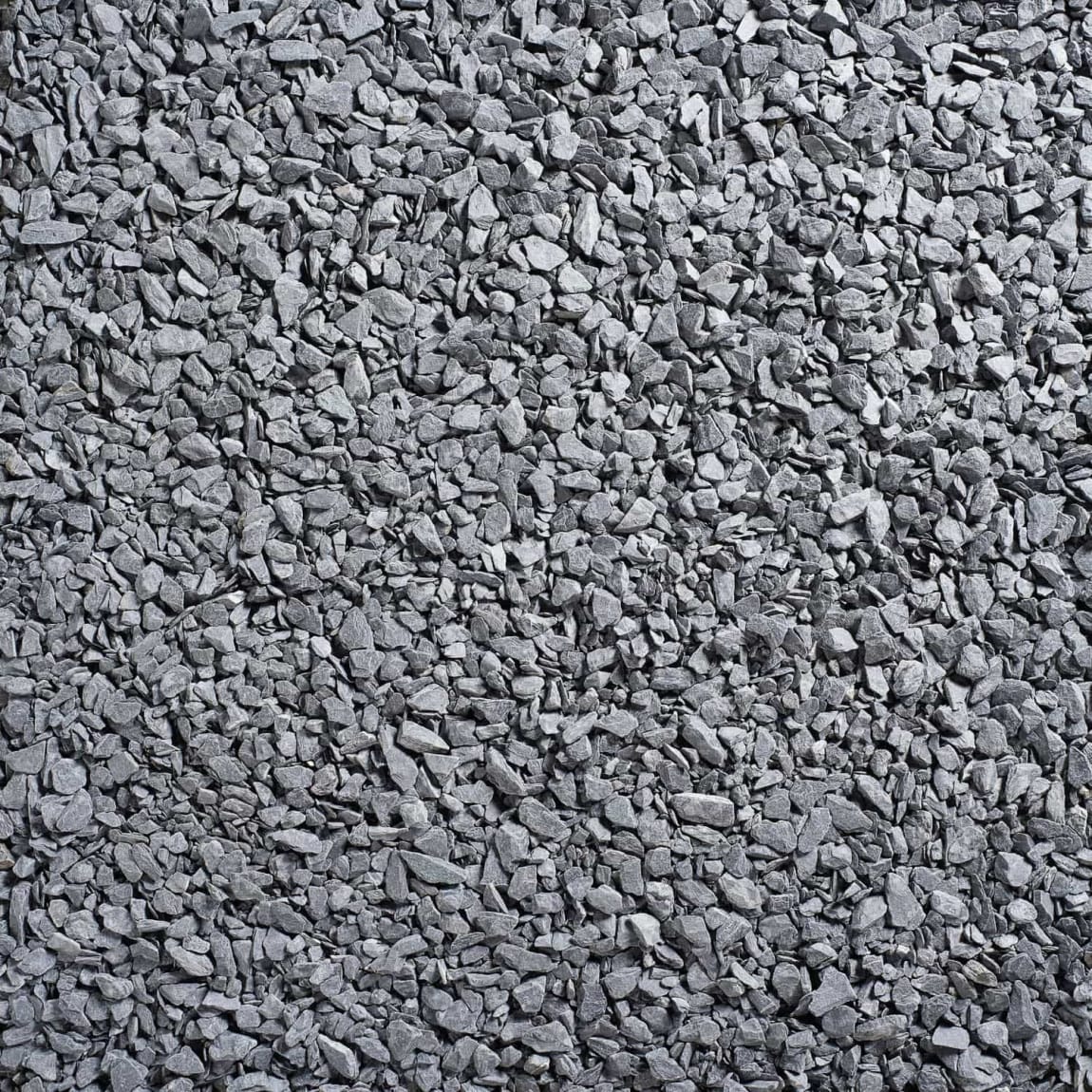 421220-348565-blue-slate-20mm-decorative-chippings-bulk-bag-3