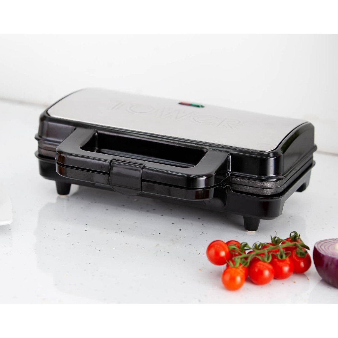 363794-356406-tower-deep-fill-sandwich-maker-2