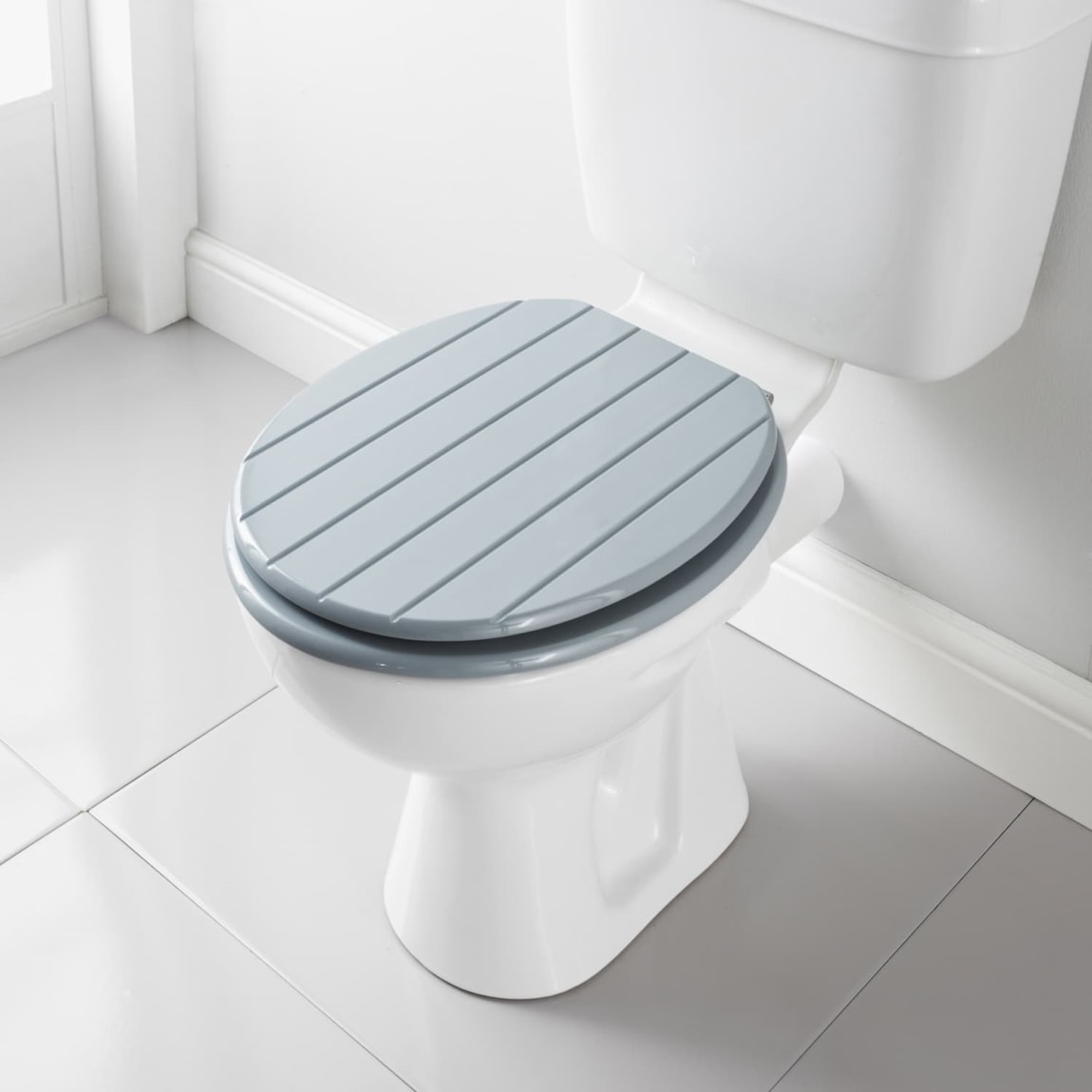 357089-toilet-seat-t-and-g-grey