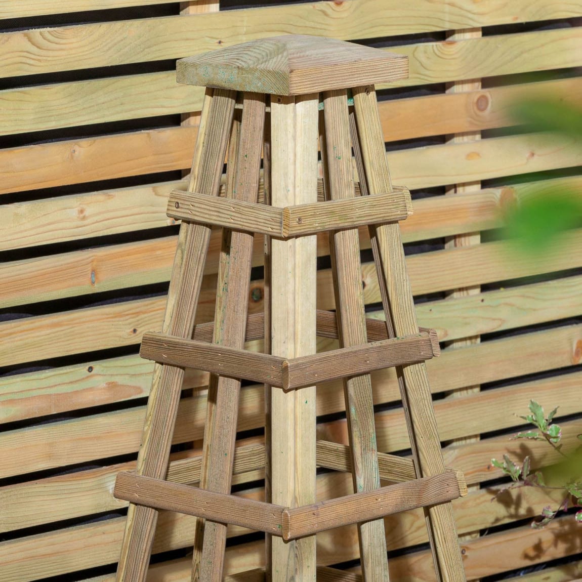 357133-medium-obelisk-2