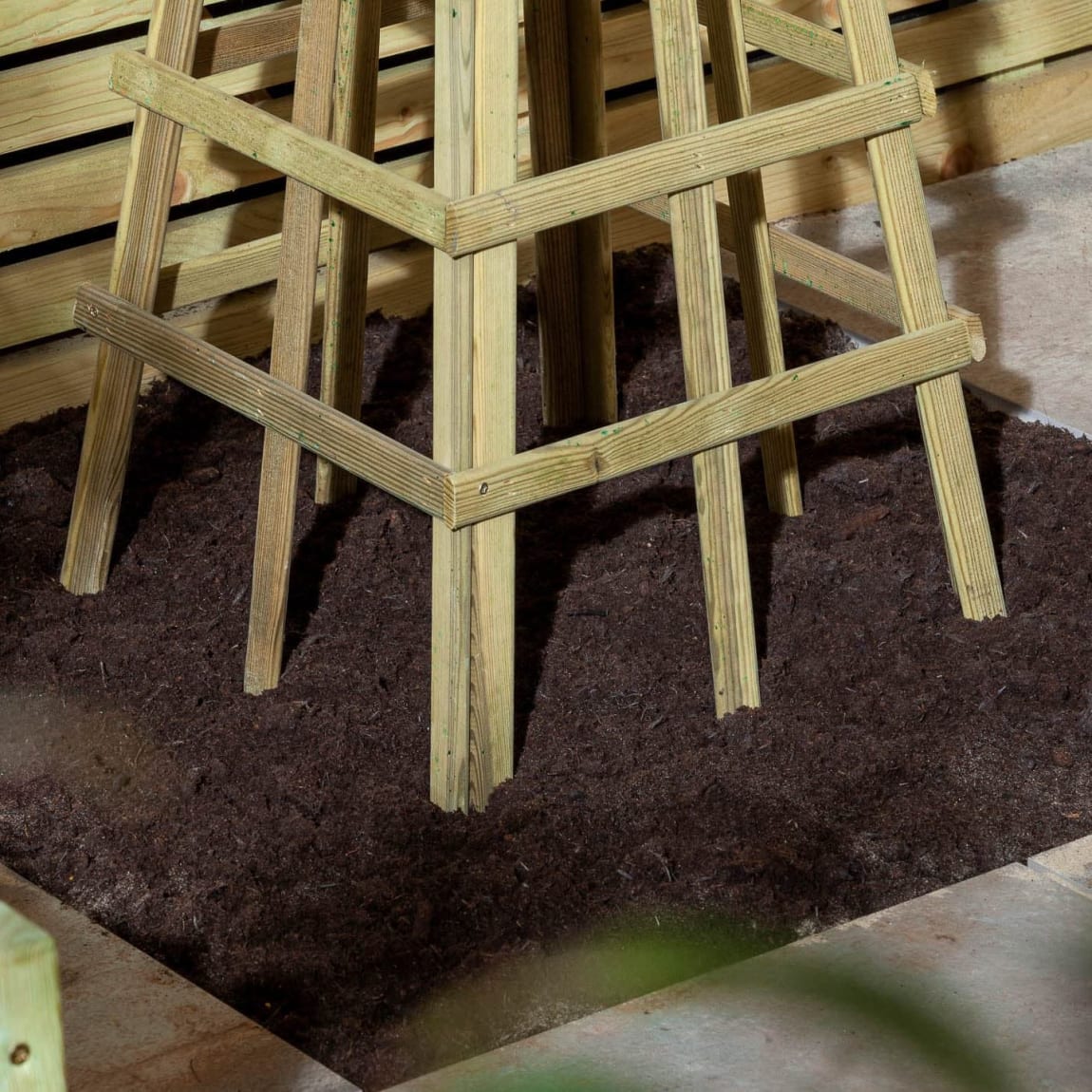 357133-medium-obelisk-3