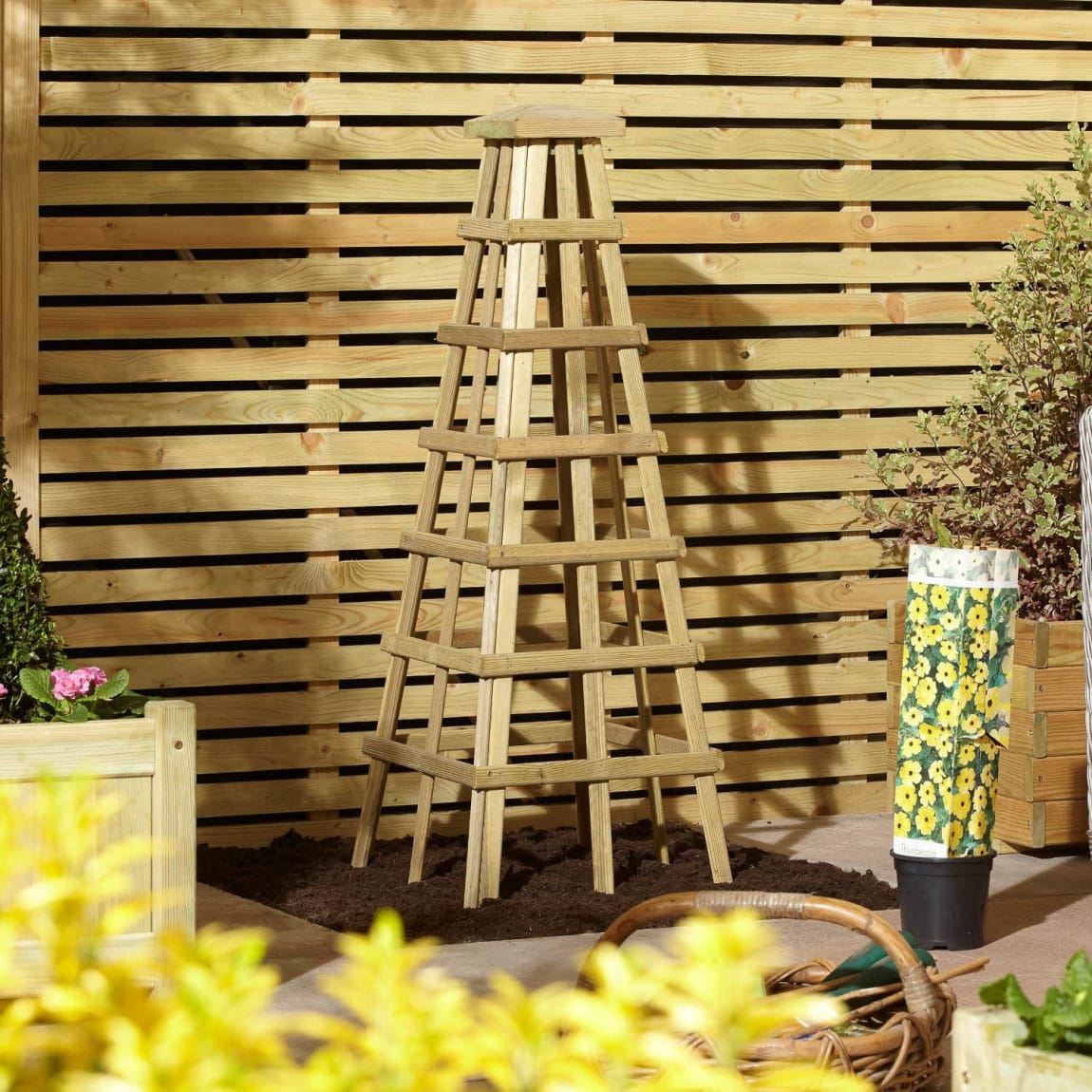 357133-medium-obelisk