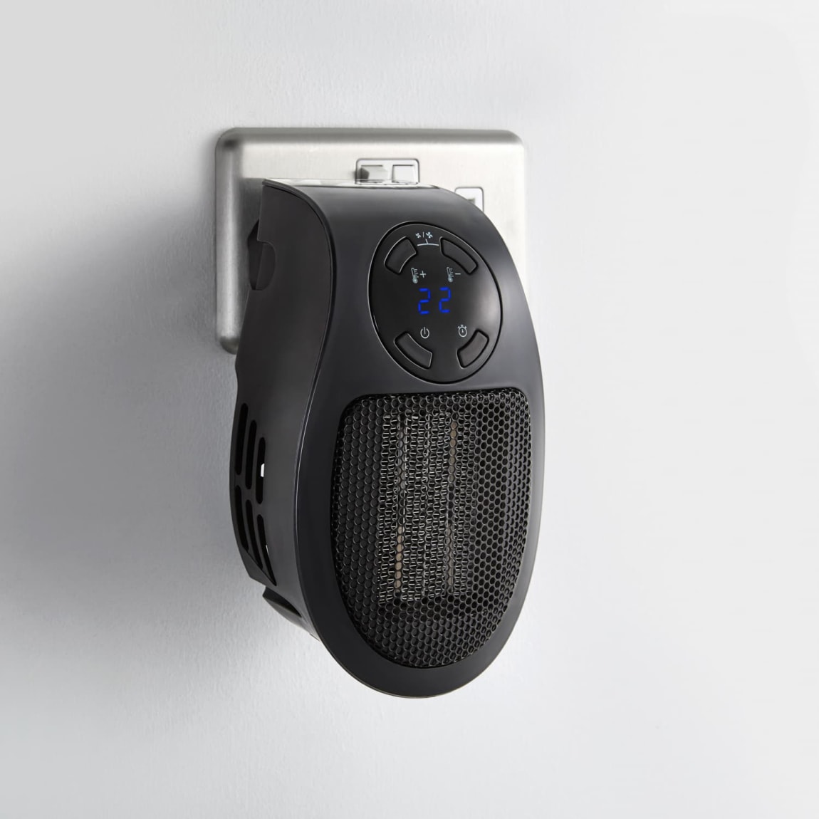 359805-blaupunkt-plug-in-fan-heater-2