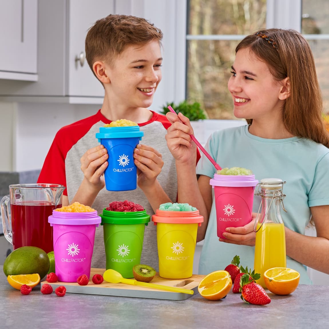 361045-chill-factor-slushy-maker-16