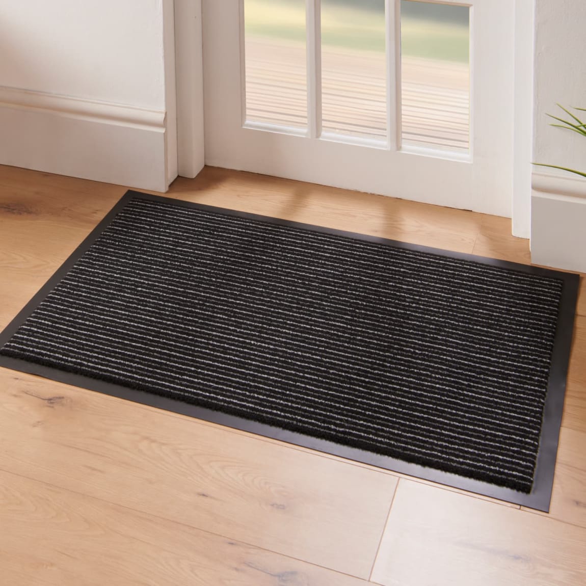 379103-magic-doormat-large-pattern-grey-stripe