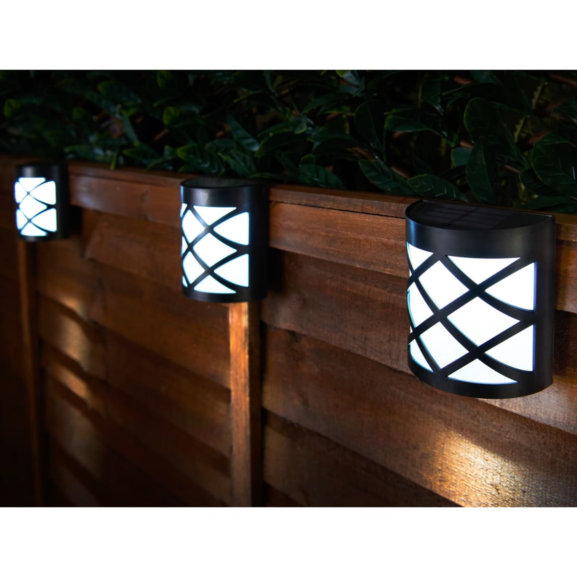 379452-4pk-solar-powered-kensington-black-fence--wall-lights-cool-white-leds-2