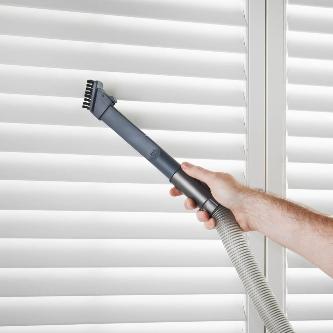 382072-goodmans-turbo-upright-vacuum-9