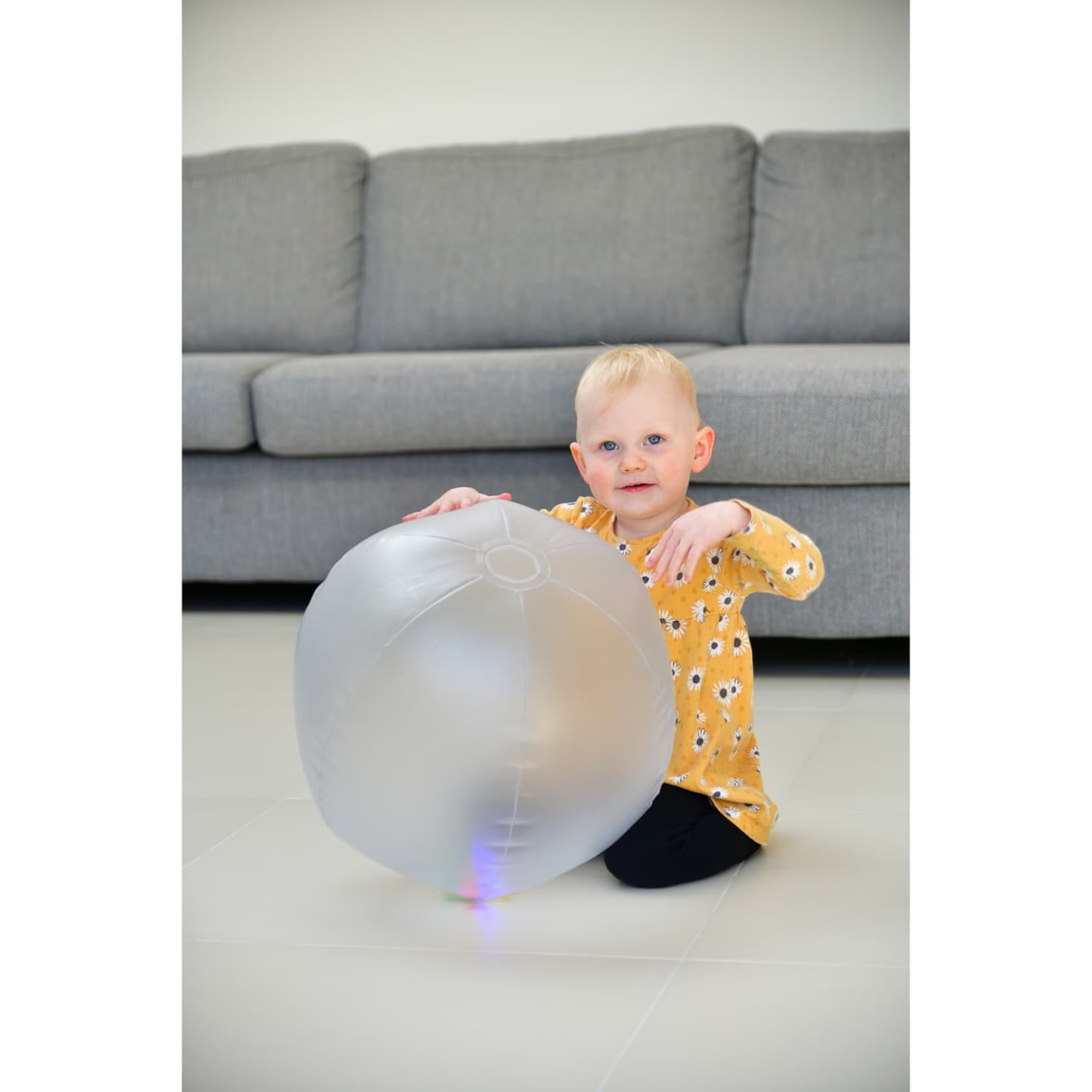 386667-sensory-play-giant-light-up-ball
