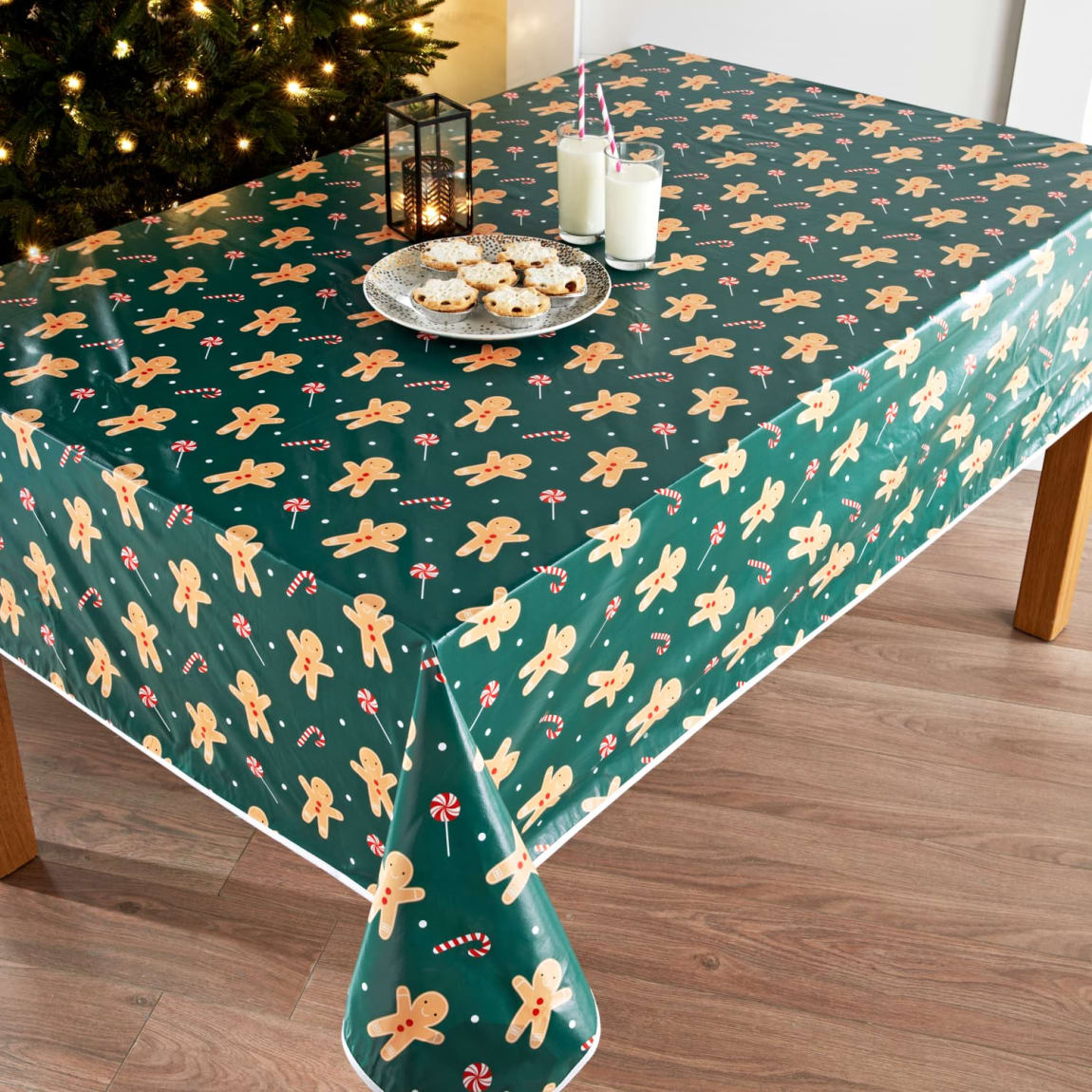 387282-ginger-bread-man-wipe-clean-tablecloth