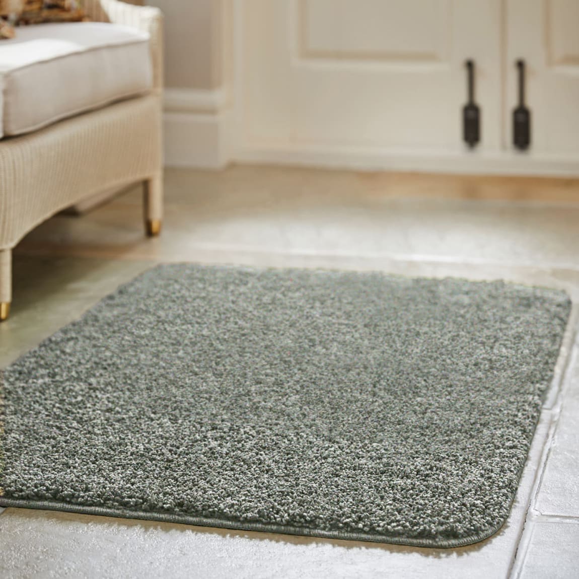 388885-green-washable-buddy-rug-80x120cm