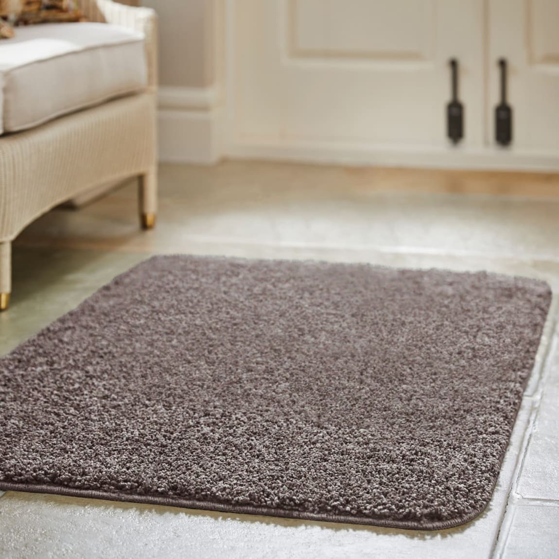388886-mocha-washable-buddy-rug-80x120cm-2
