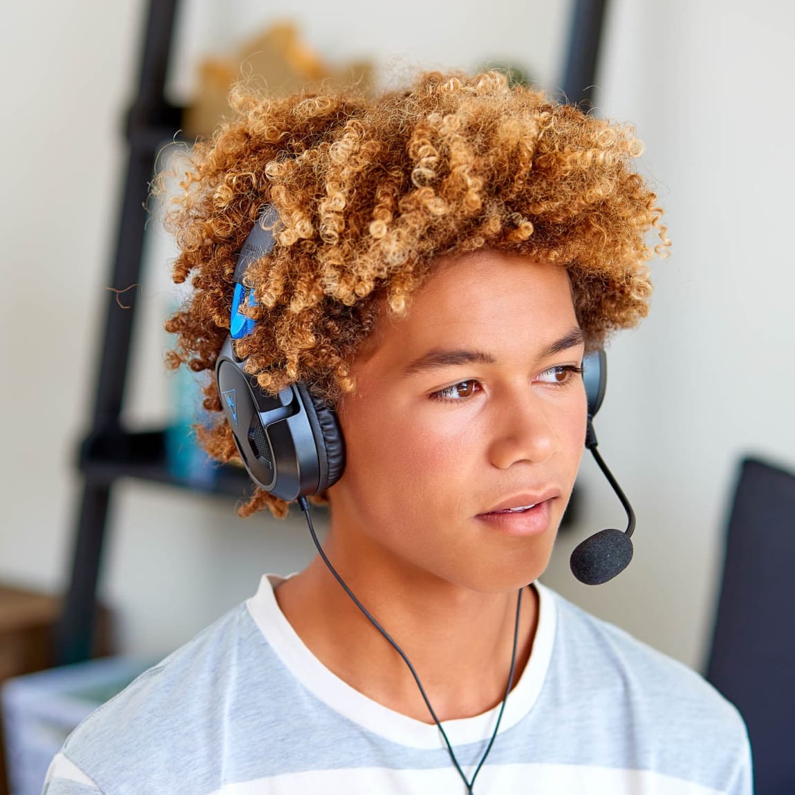 391116-turtle-beech-recon-50p-headset-11