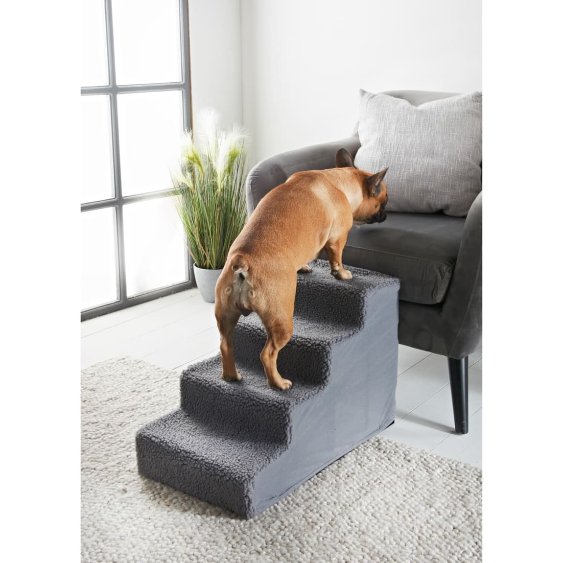 392858-luxury-fur-pet-stairs-3