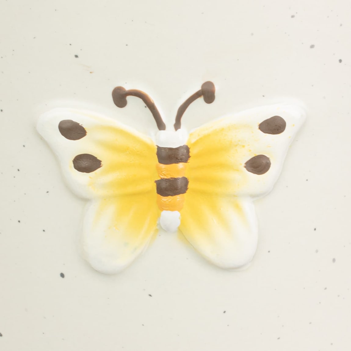 393642-planter-15cm-butterfly-2