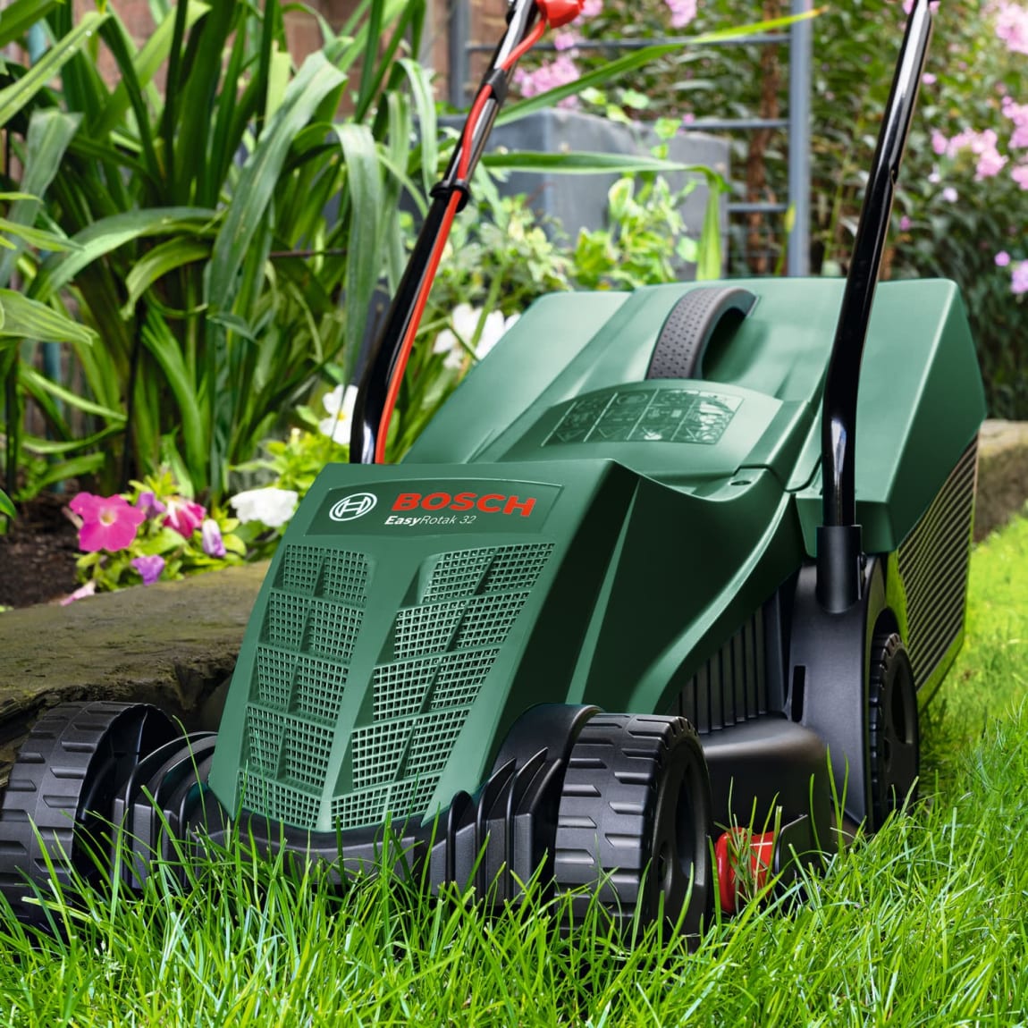 394006-bosch-rotak-lawn-mower-2