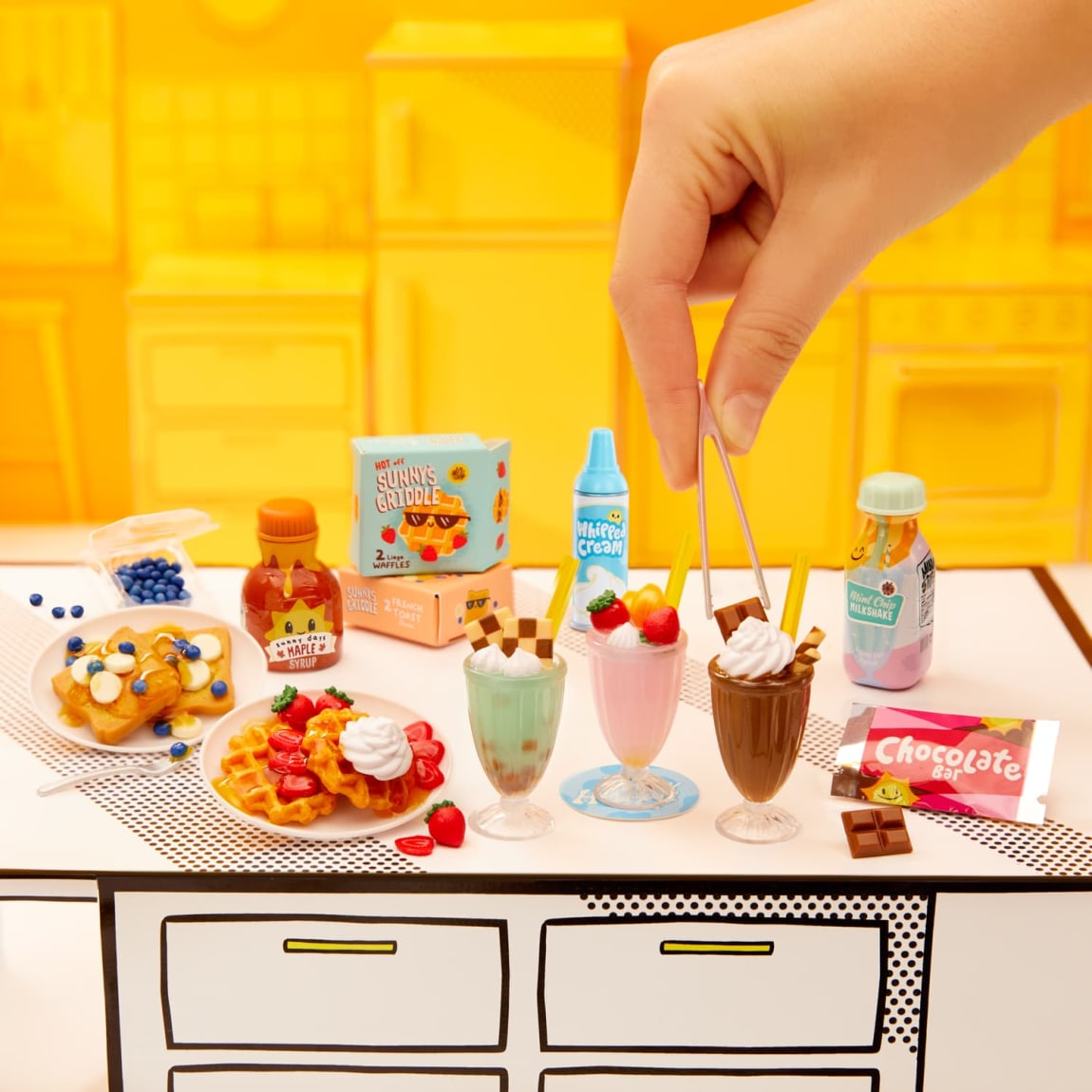 397987-food-diner-miniverse-19