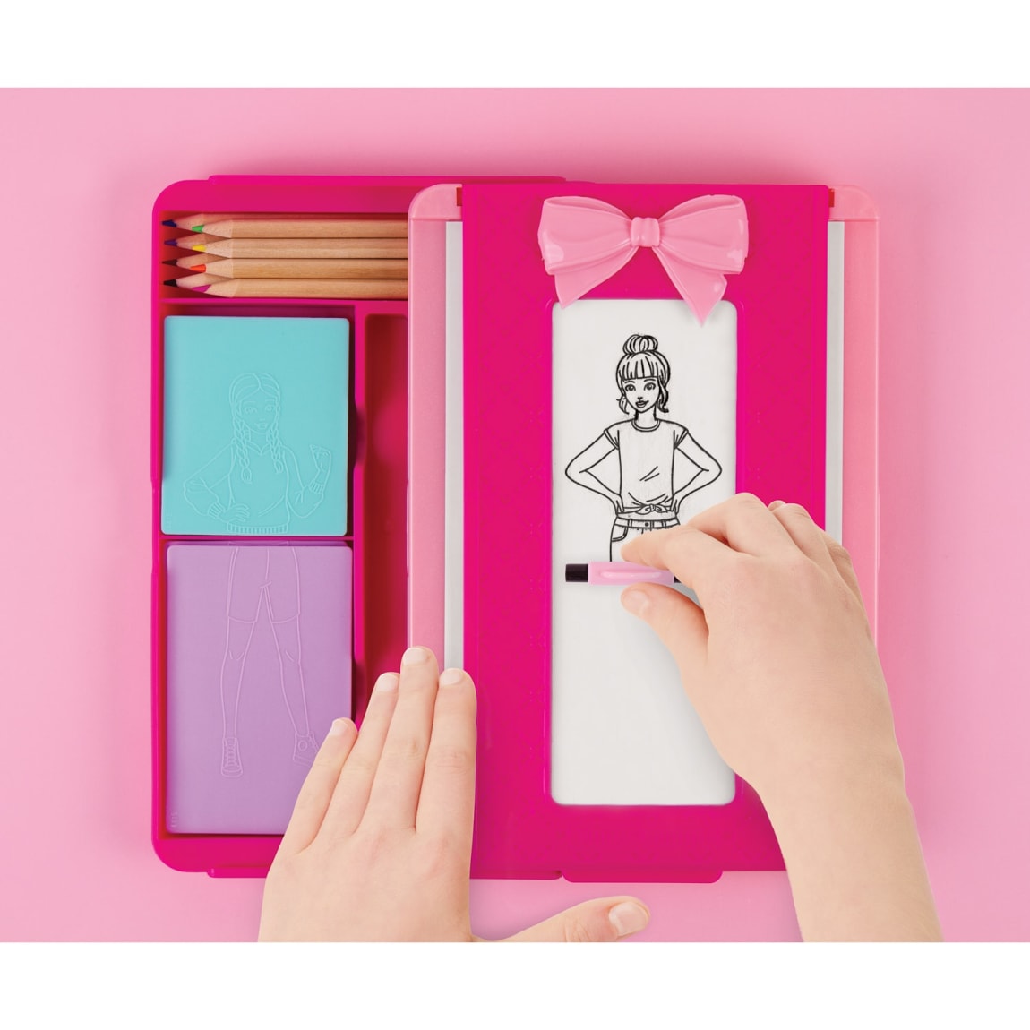 399410-juicy-couture-fashion-exchange-2