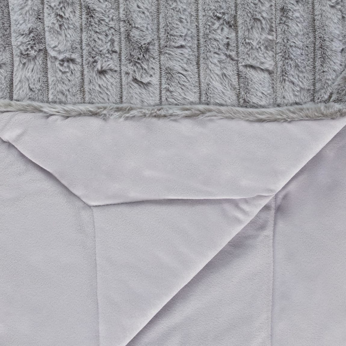 400506-lakley-throw-faux-fur-collection-grey-4