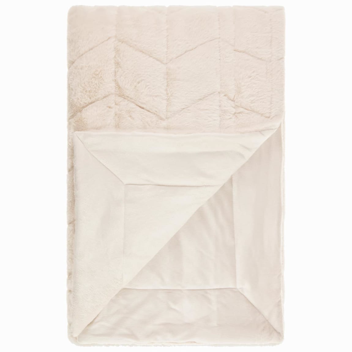 400542-lewin-quilted-faux-fur-throw-2