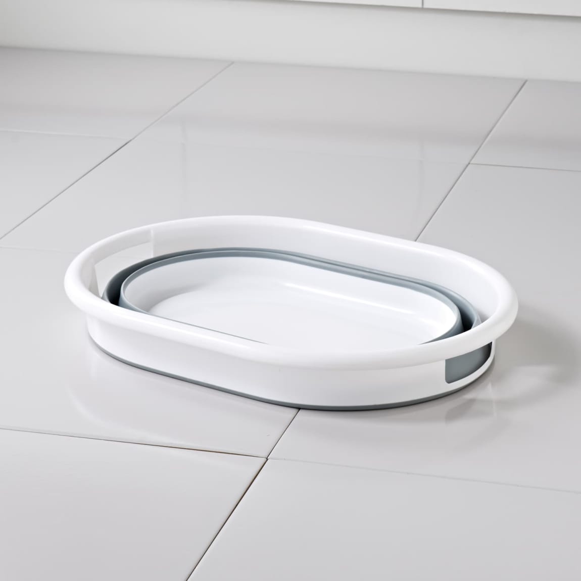 405311-collapsible-laundry-basket-2