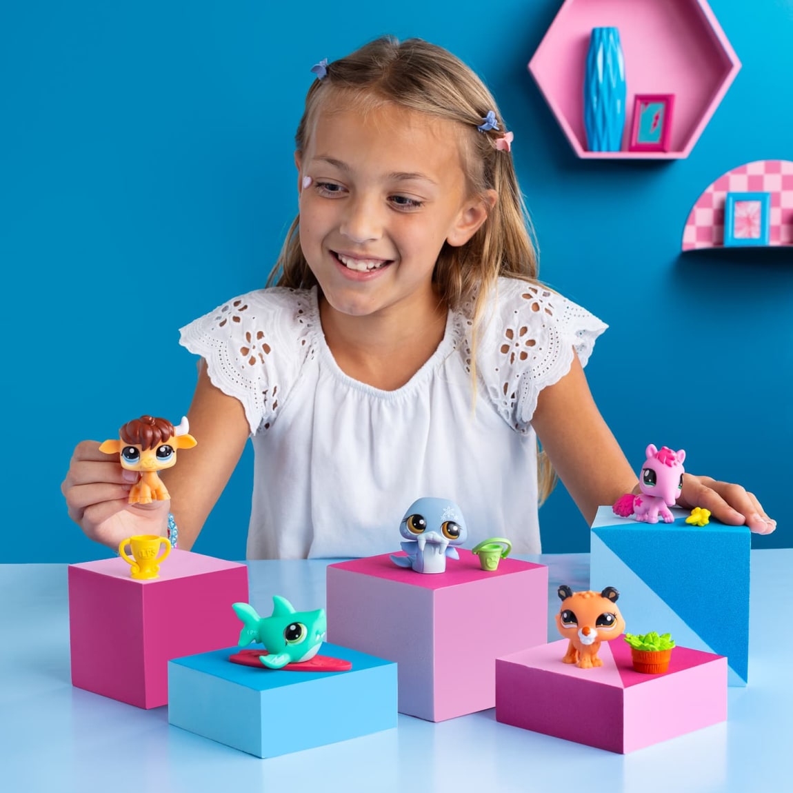 406799-littlest-pet-shop-2