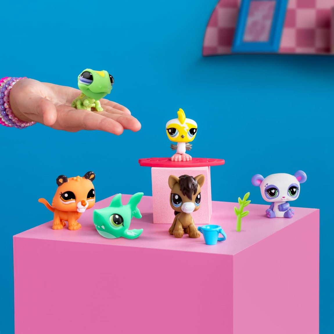 406799-littlest-pet-shop-3