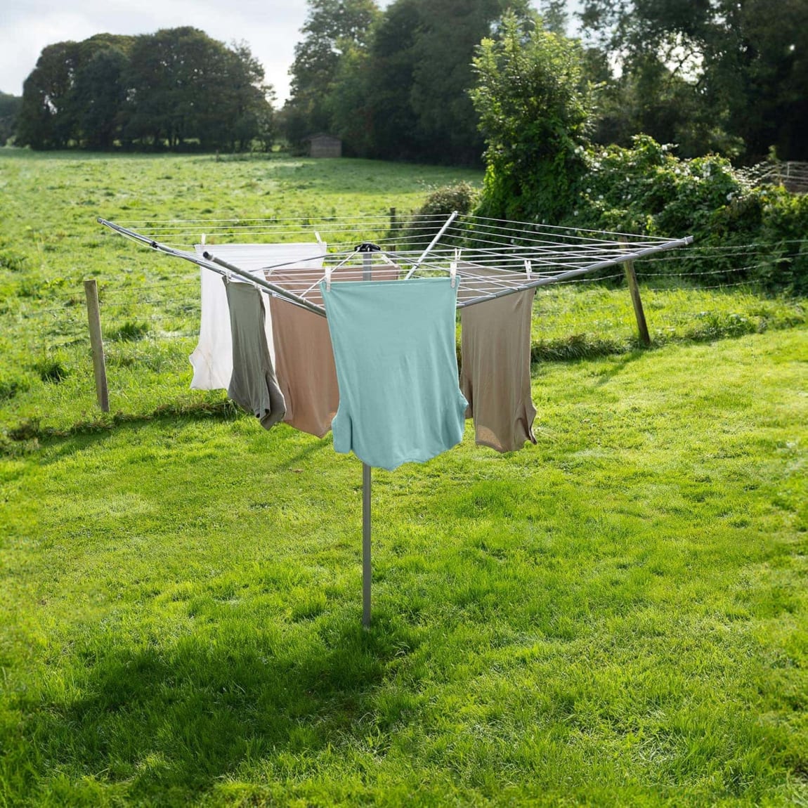 406827-addis-outdoor-rotary-airer-40m-2