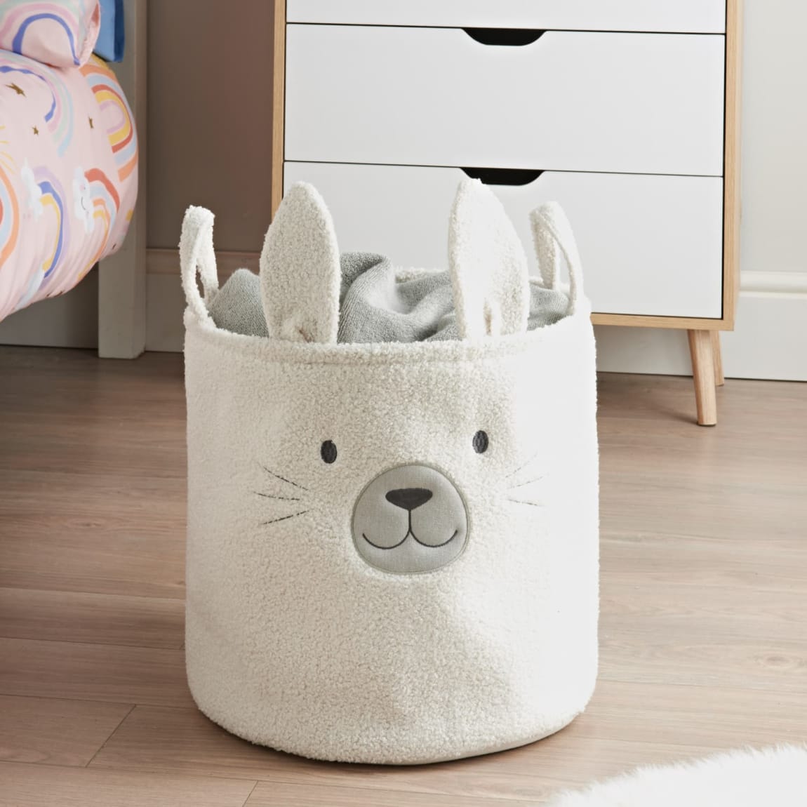 406844-kids-boucle-animal-hamper-bunny