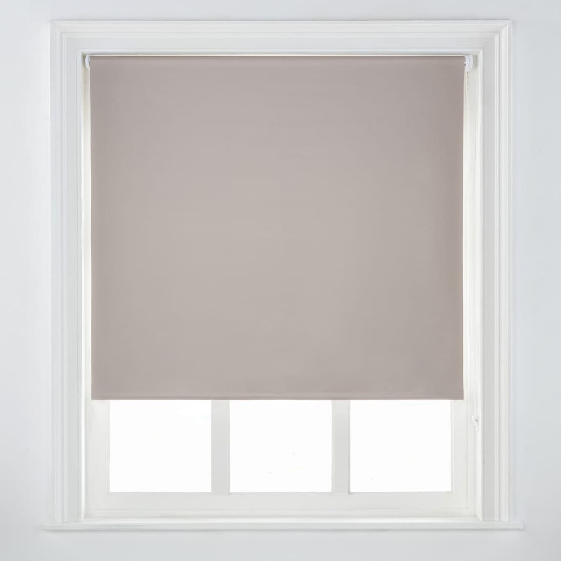 407339-blackout-roller-blind-natural-2