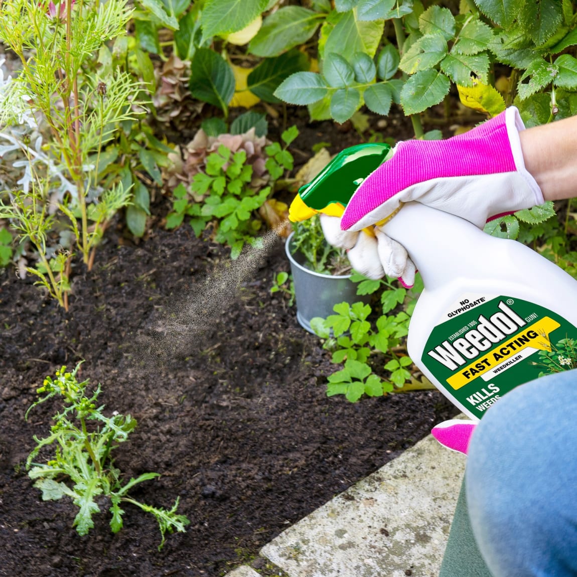 407878-weedol-rootkill-plus-weedkiller-1l