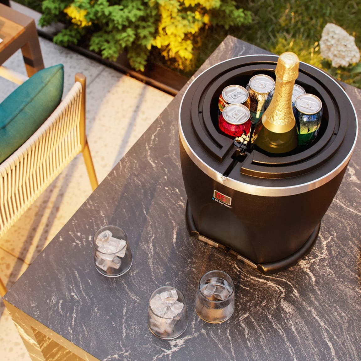 409587-blaupunkt-berr-dispenser-and-cooler-9