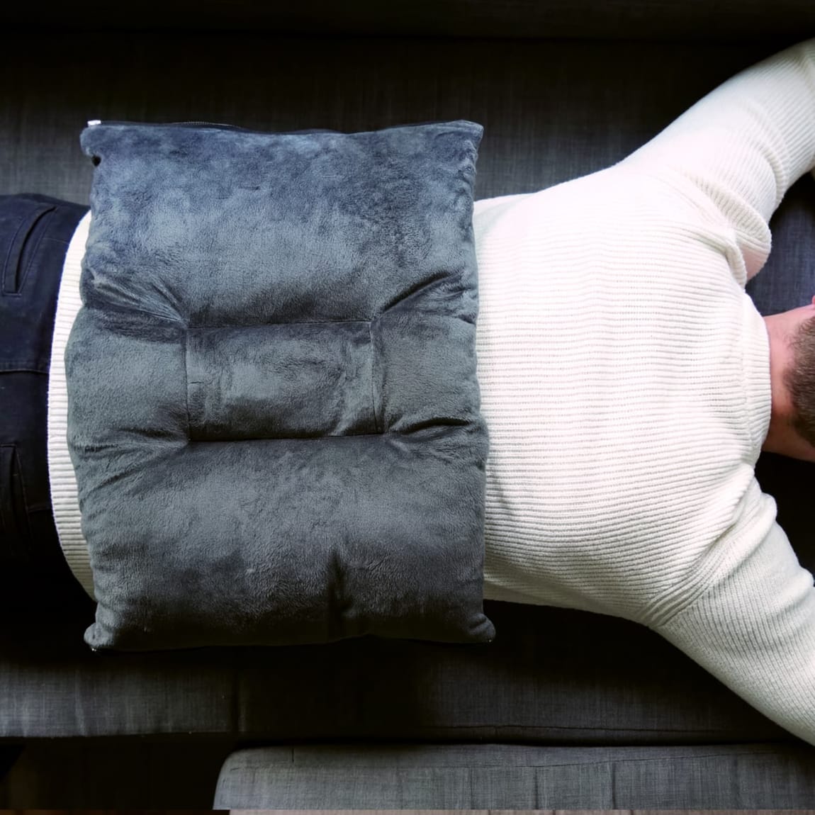 409814-naeo-heated-cushion-grey1