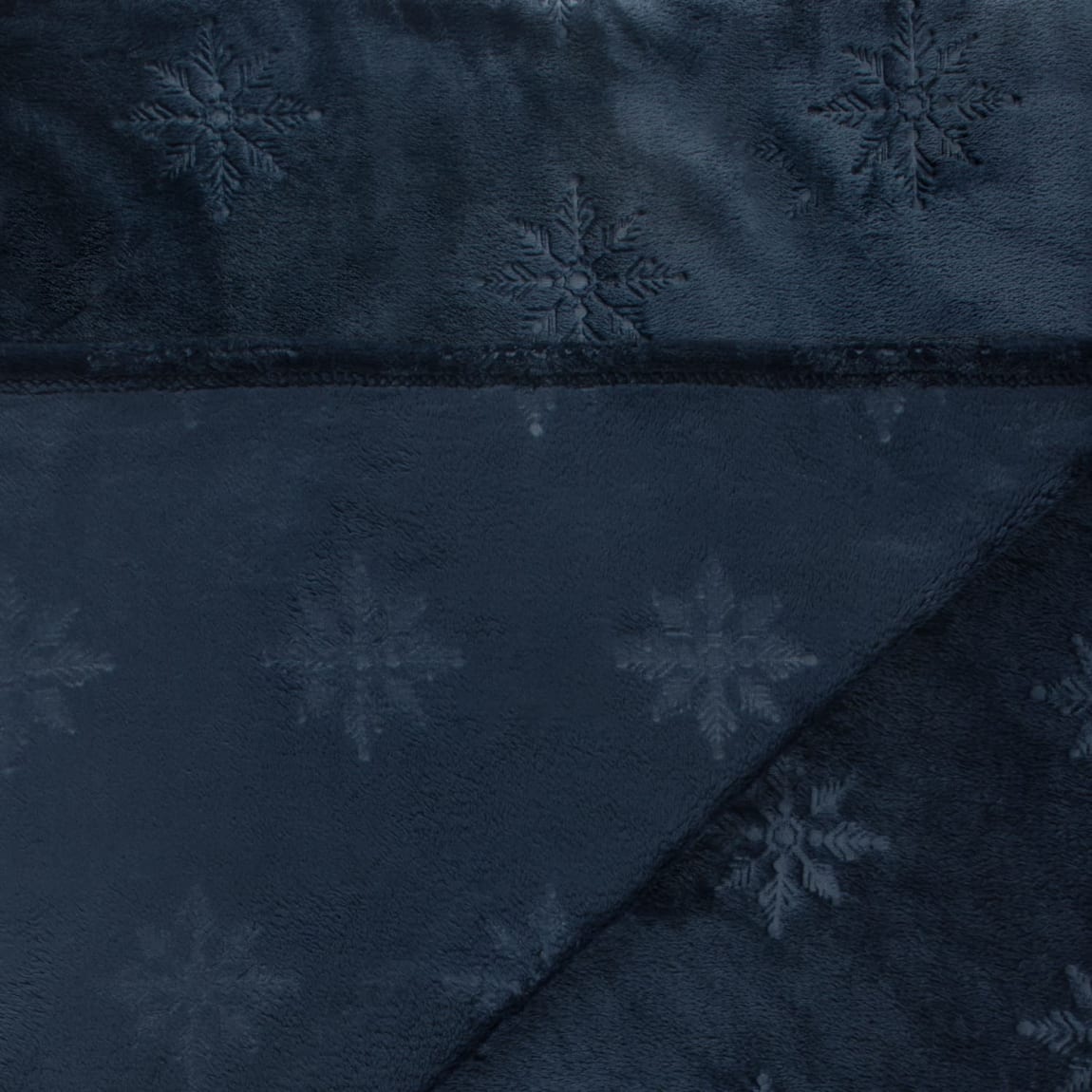 412622-super-soft-throw-snowflake-3