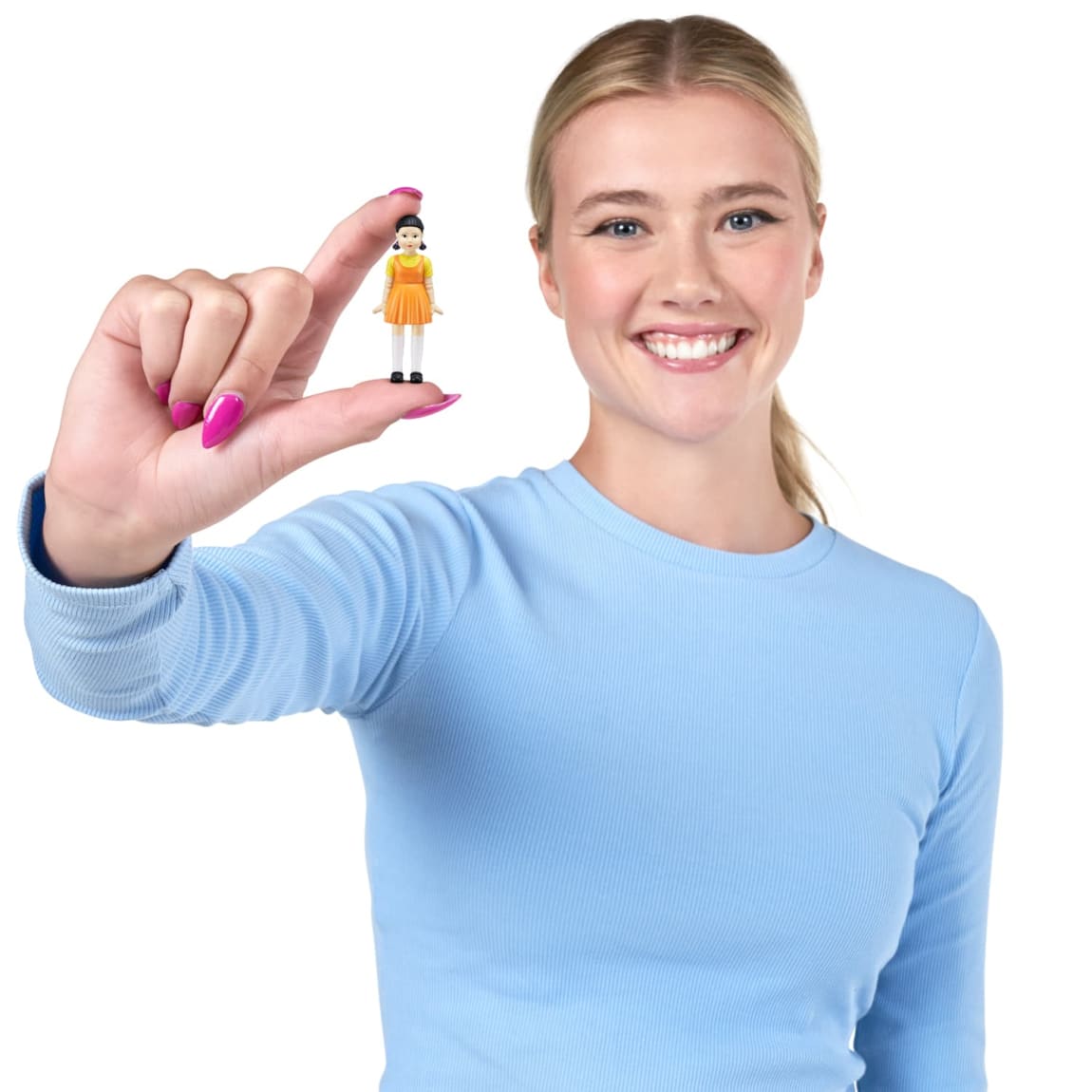 412910-zuru-mini-brands-netflix-7