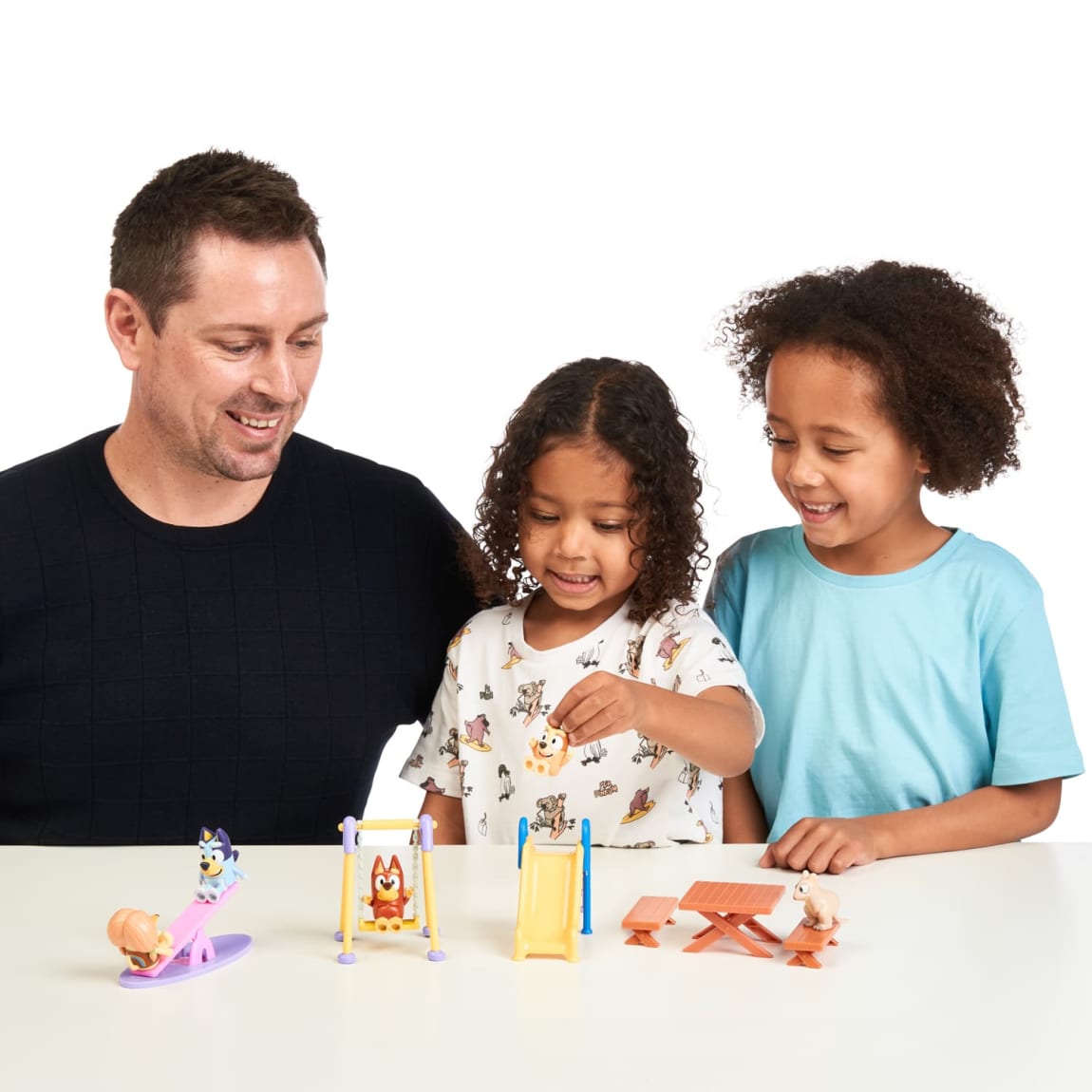 414239-bluey-deluxe-park-playset-5