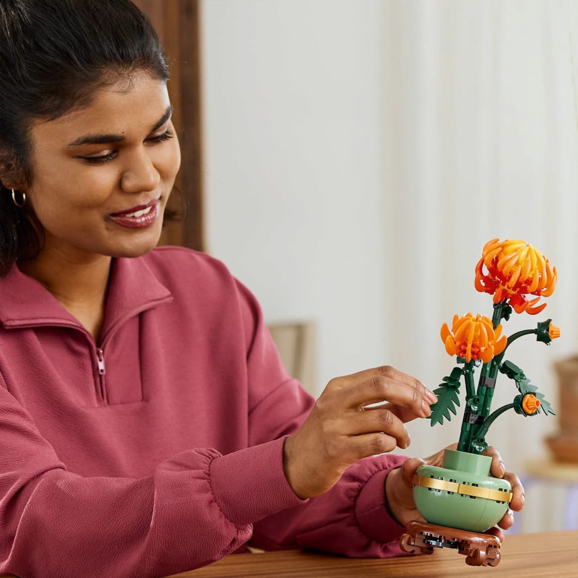 LEGO Botanical Collection - Chrysanthemum | LEGO Playsets | B&M LEGO Botanical Collection - Chrysanthemum | LEGO Playsets | B&M
