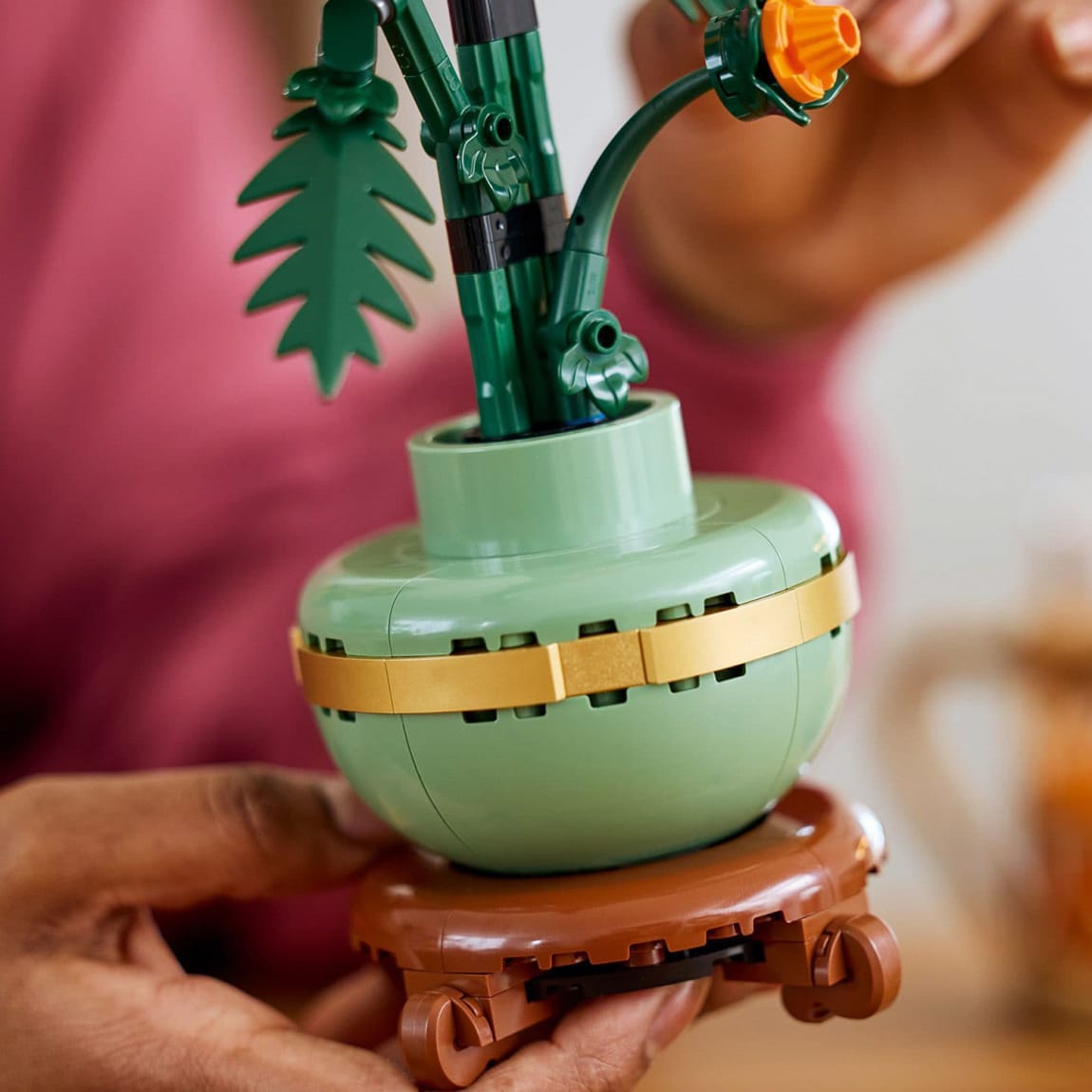 414729-lego-botanical-collection-chrysanthemum-5