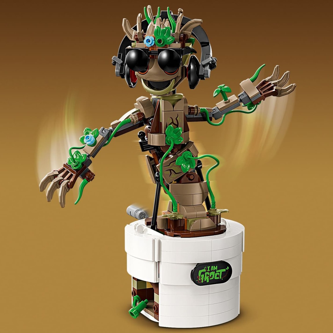 414739-lego-marvel-dancing-groot-9