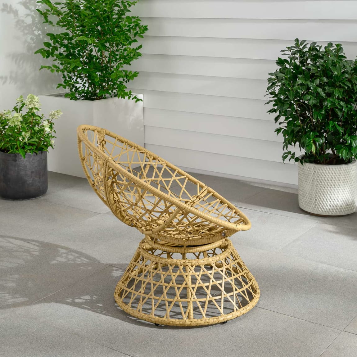 417015-hampshire-swivel-chair-4