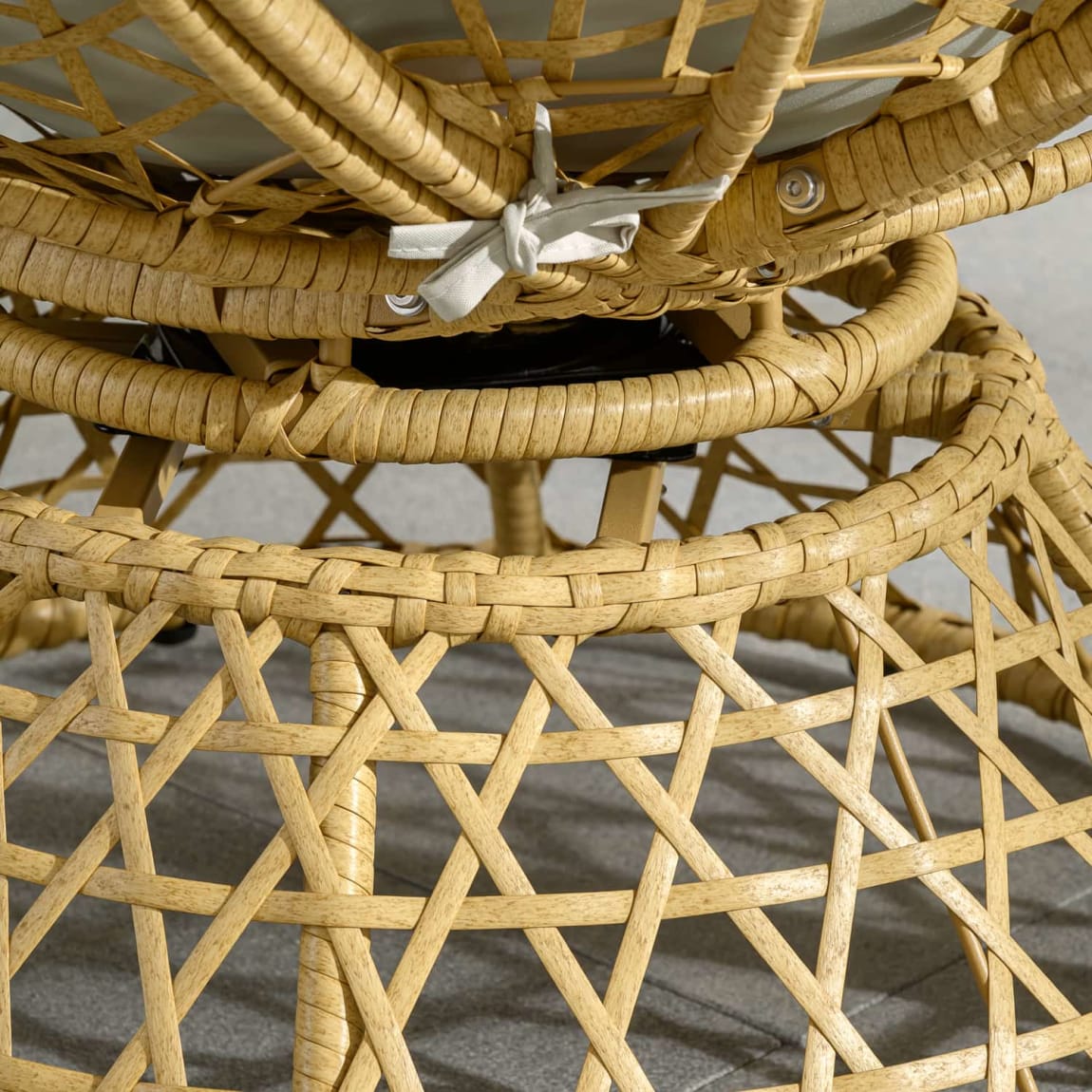 417015-hampshire-swivel-chair-5