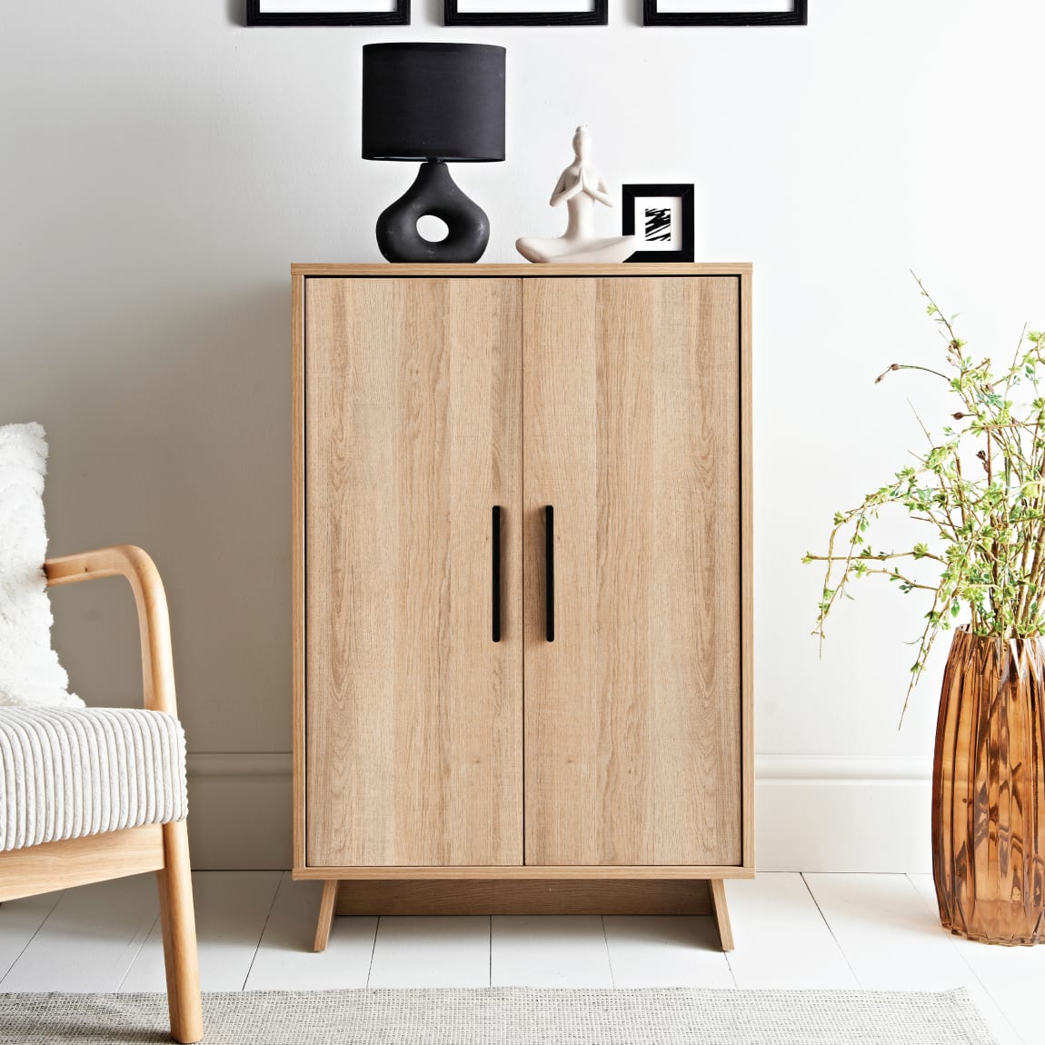 418356-lisbon-sideboard-2-doors1