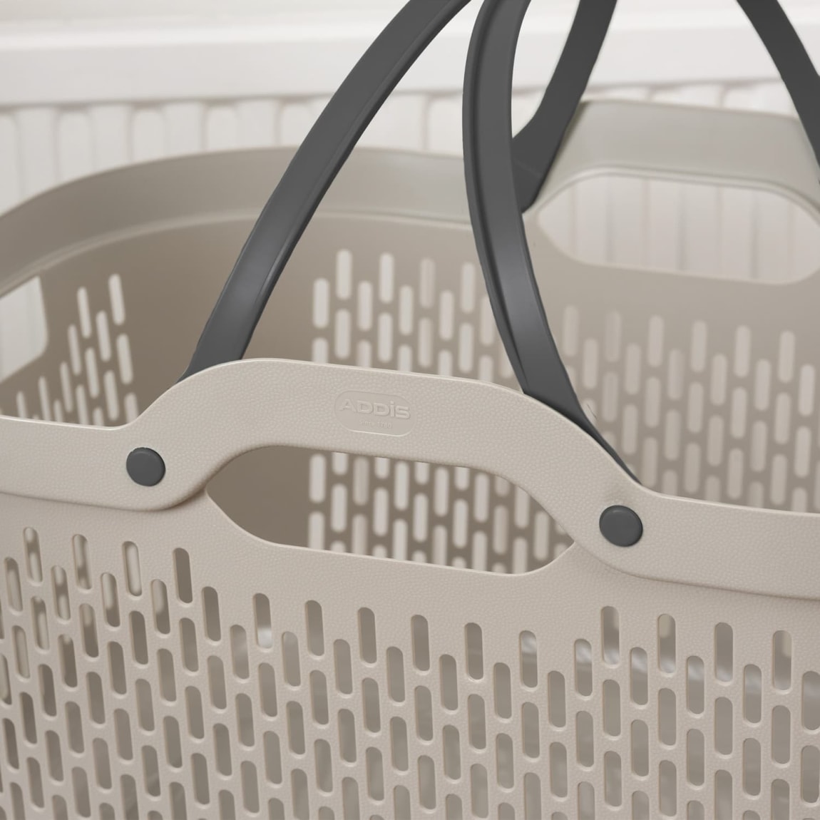 427639-419087-addis-40l-flexi-laundry-basket-with-handles