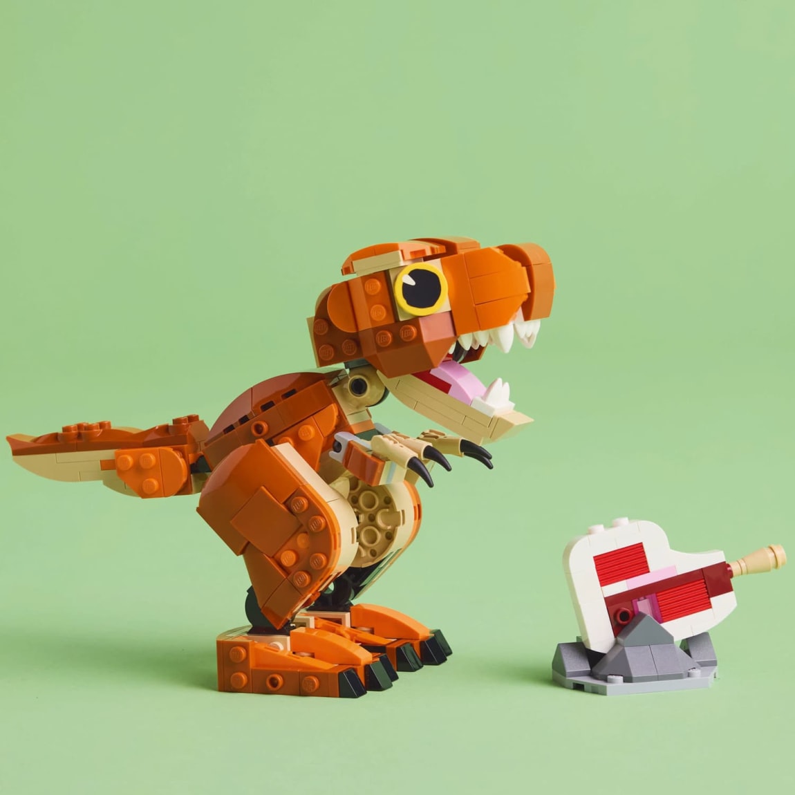 420193-lego-jurassic-world-little-eatie-trex-7