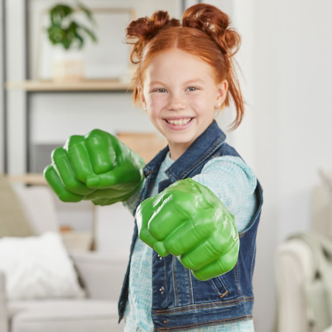 420704-marvel-avengers-hulk-gamma-smash-fists-2