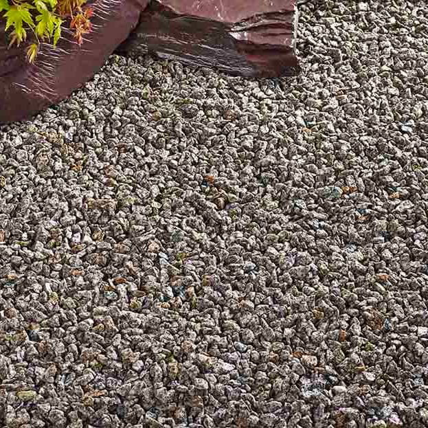 421302-cornish-silver-chippings-bulk-bag-3